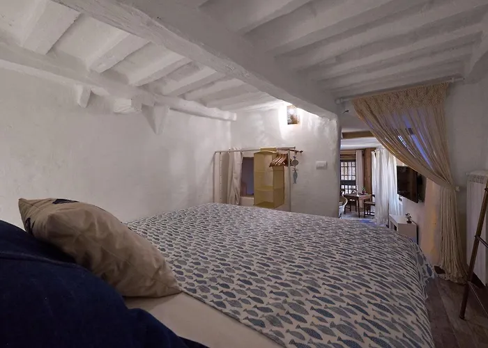 Casa Rugiada Διαμέρισμα Campiglia Marittima